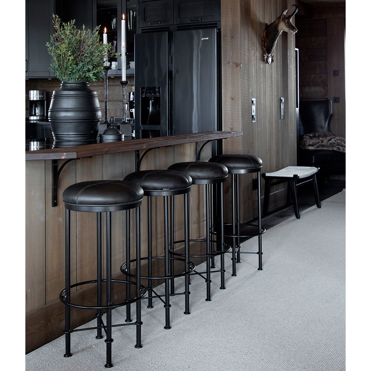 EVAN barstol Artwood Barstol