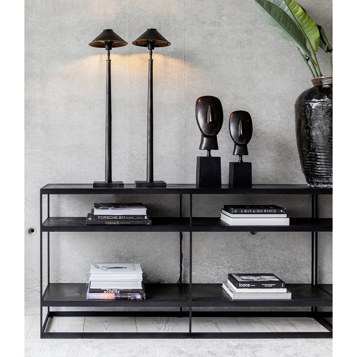 VALMIKI sort Artwood Pynteartikler