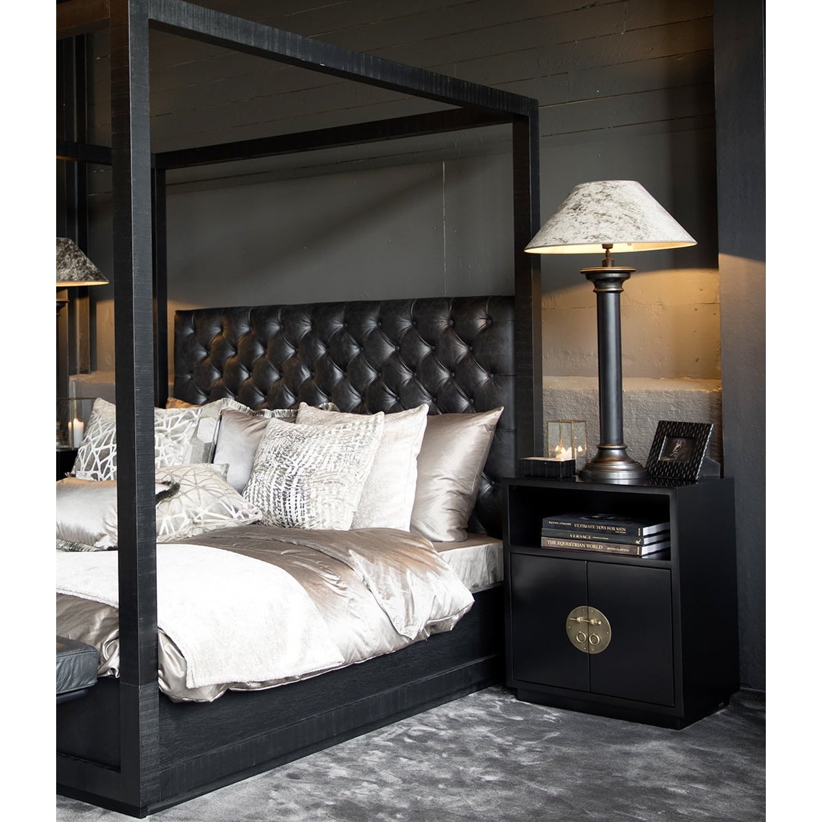 MACAO nattbord Artwood nattbord