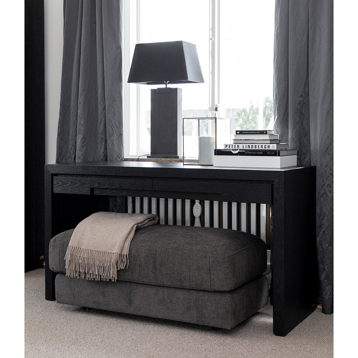 HUNTER skrivebord Artwood Skrivebord