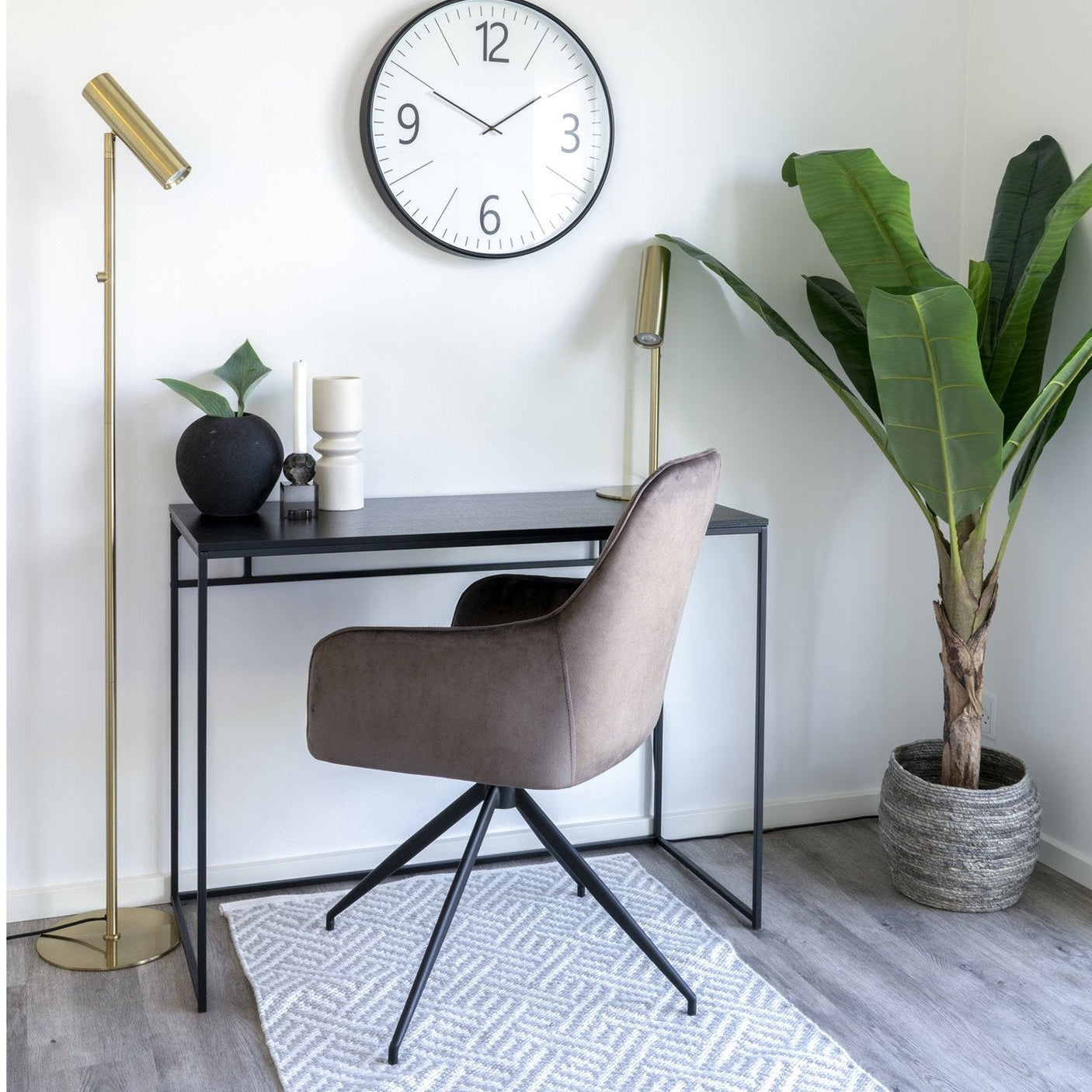 Harbo Spisestol med sving House Nordic Spisestol