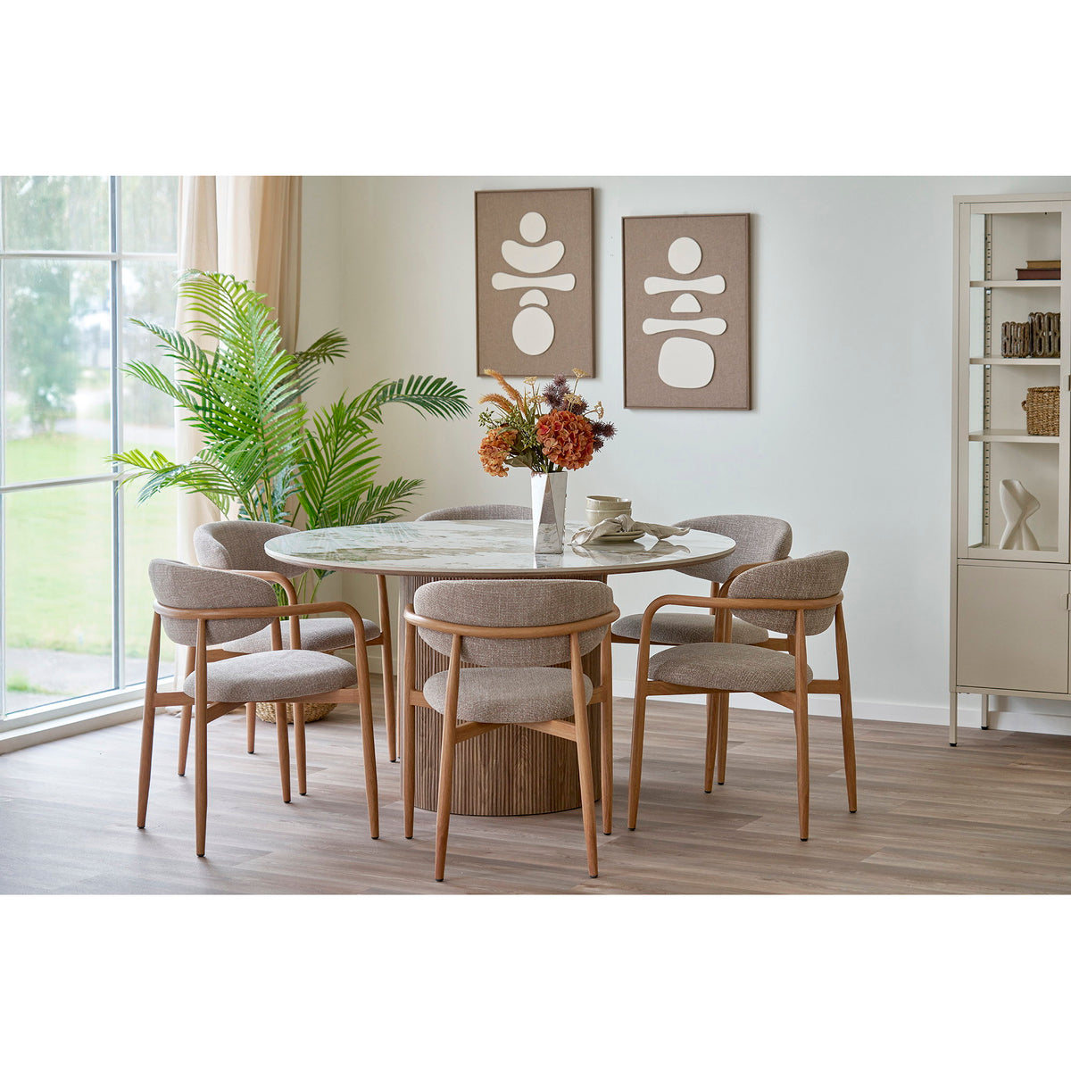 Levanto spisestol med armlener House Nordic Spisestol