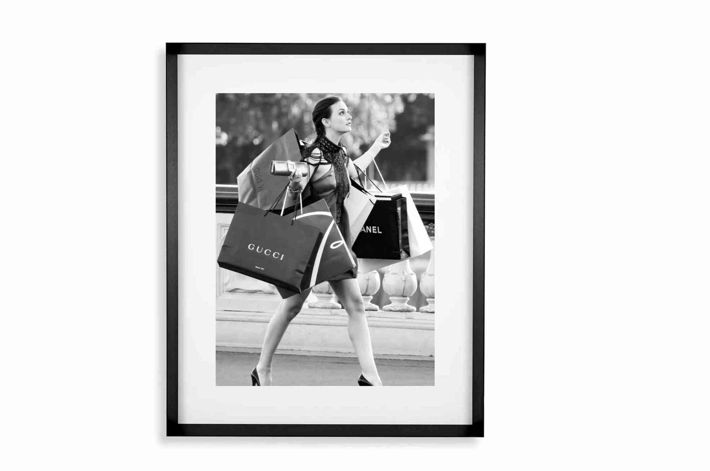 Black smal Frame Passepartout 70cm x 90cm Girl shopping Homefactory