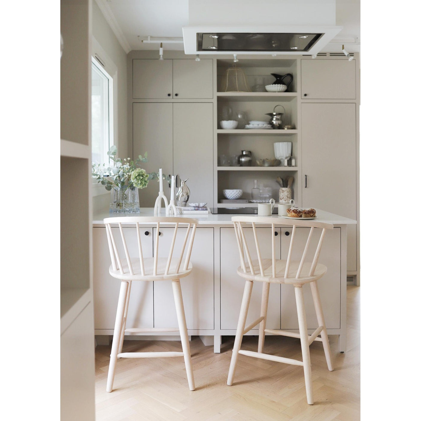 Carmen barstol Rowico Barstol