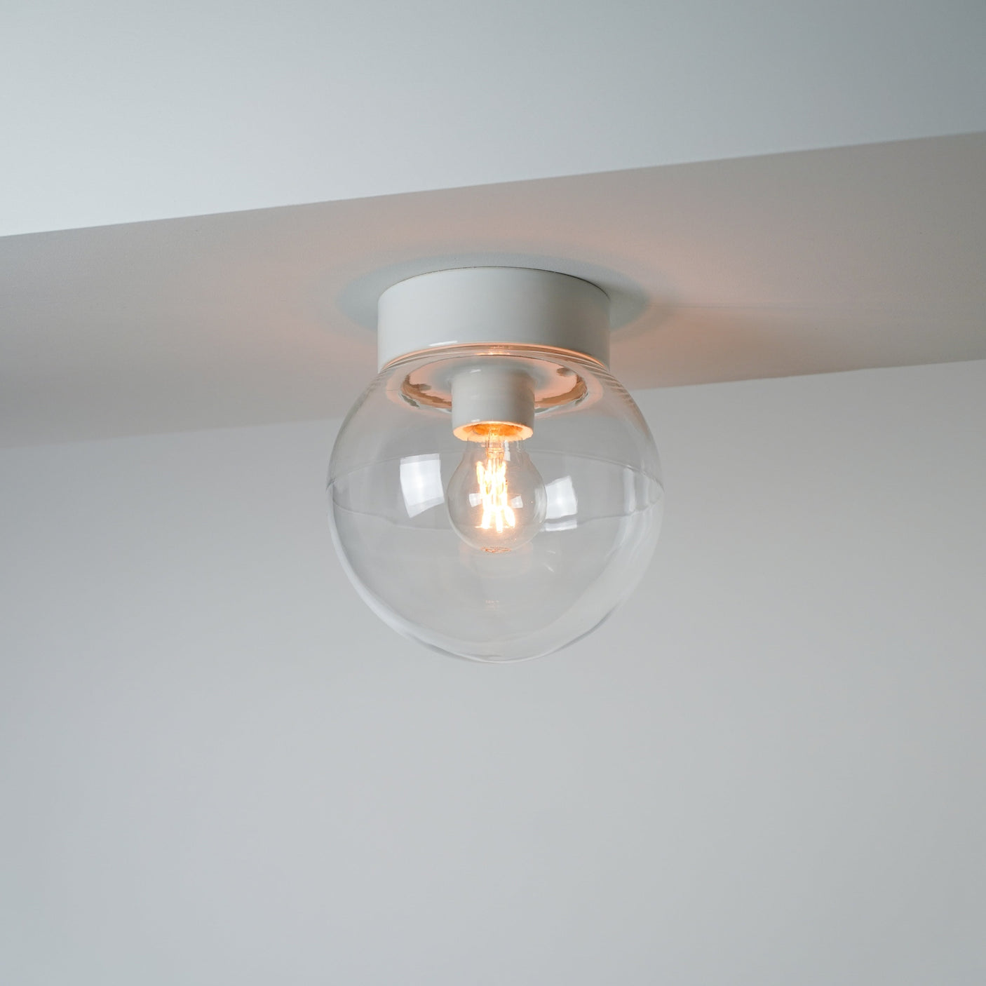 Globe 180 Klart Glass Taklampe/Vegglampe E27 IP54 Ifö Electric AB Taklampe/Vegglampe