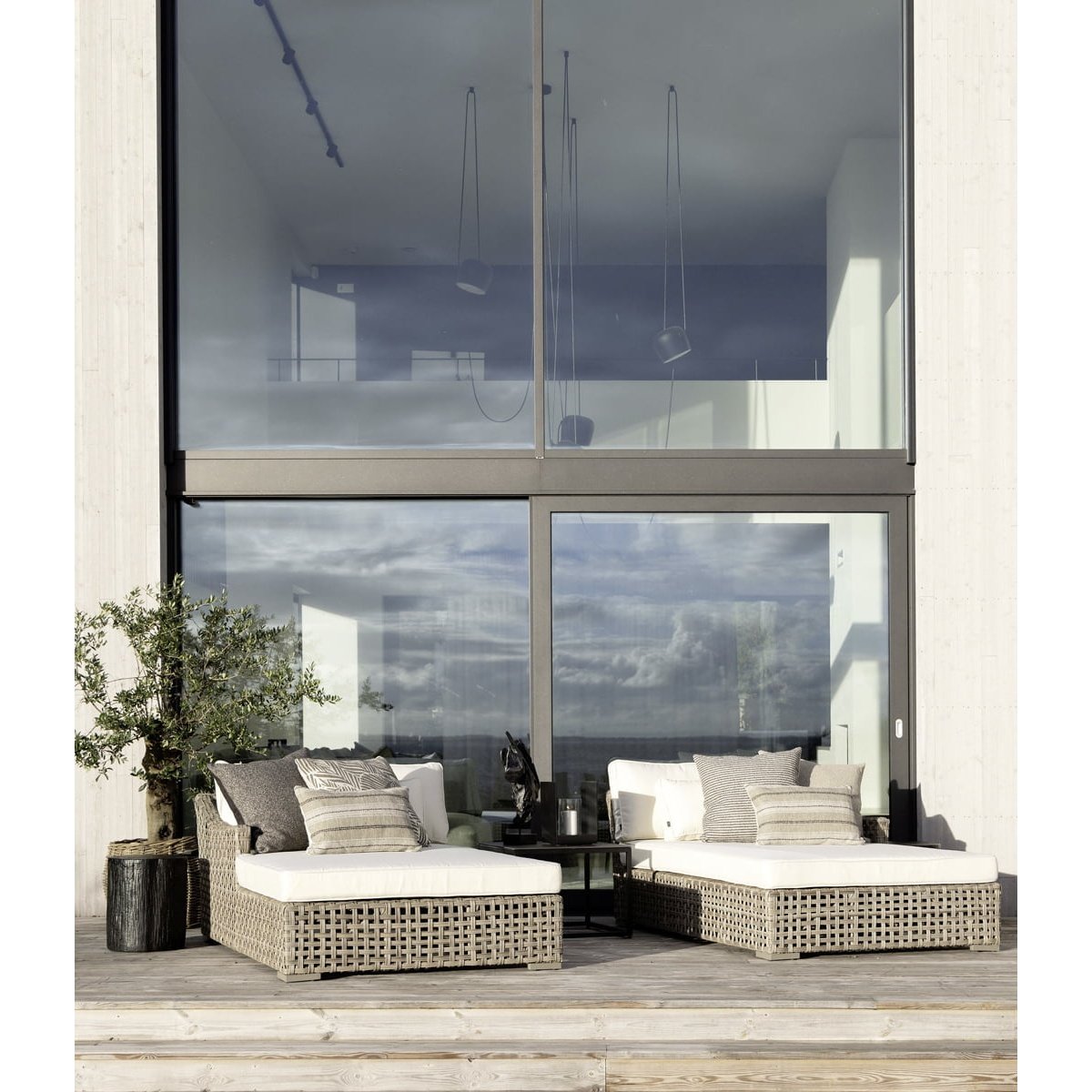 ROMANO sidebord Artwood Sidebord