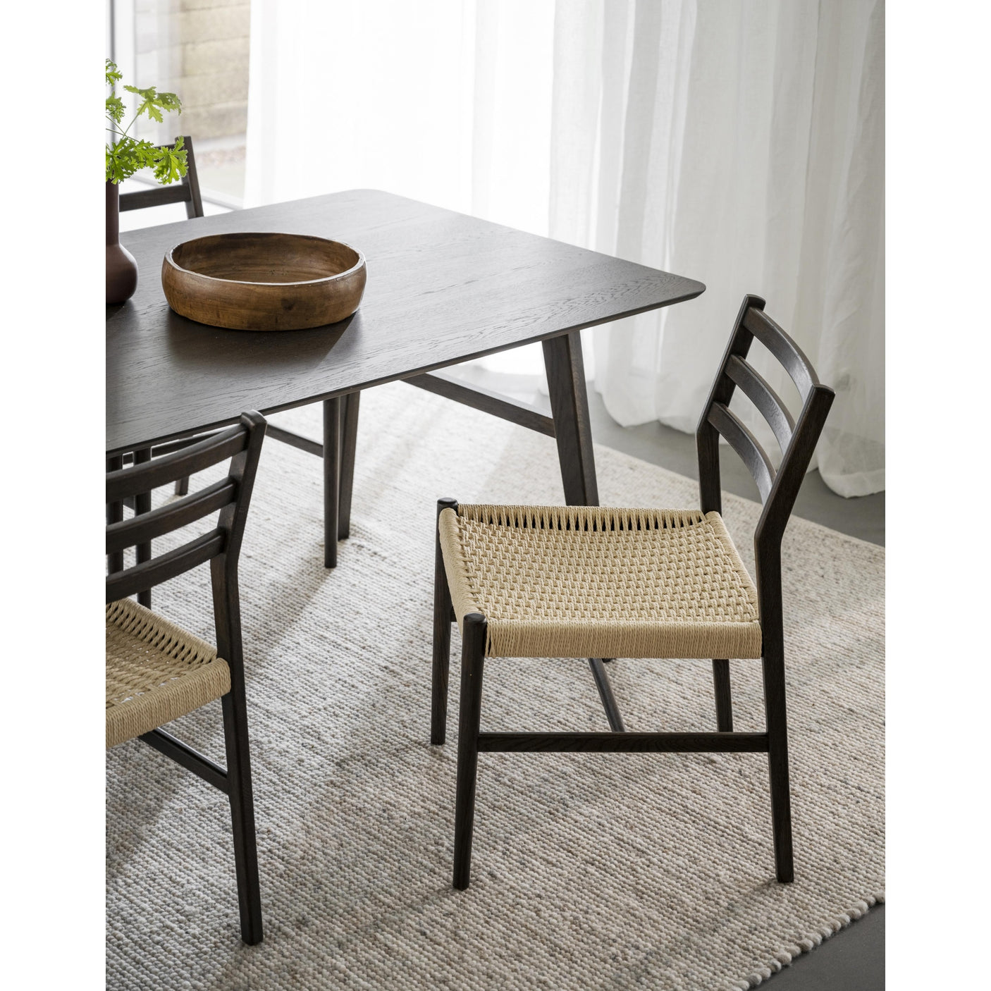 Harlan spisestol Rowico Spisestol