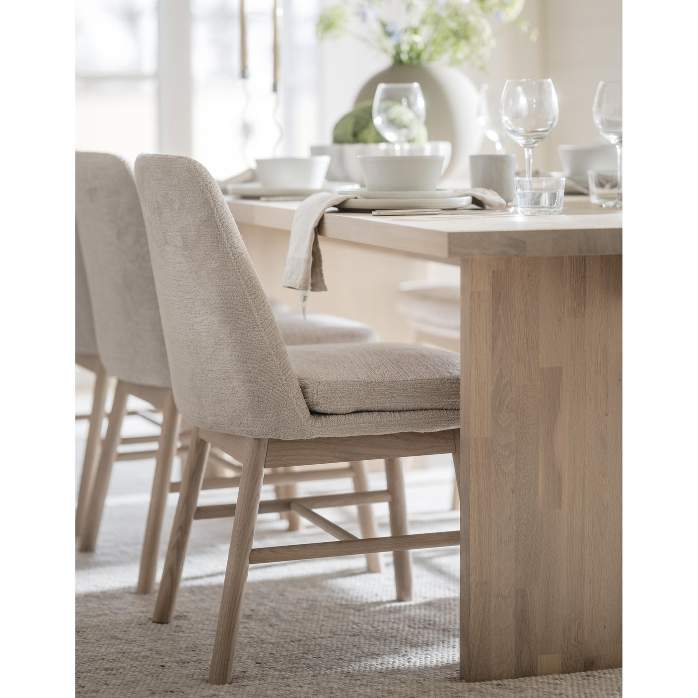 Emmett spisebord Rowico Spisebord