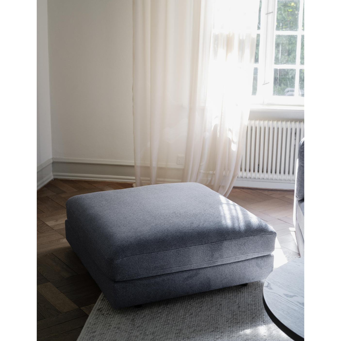 Duncan foot stool Rowico Sofa