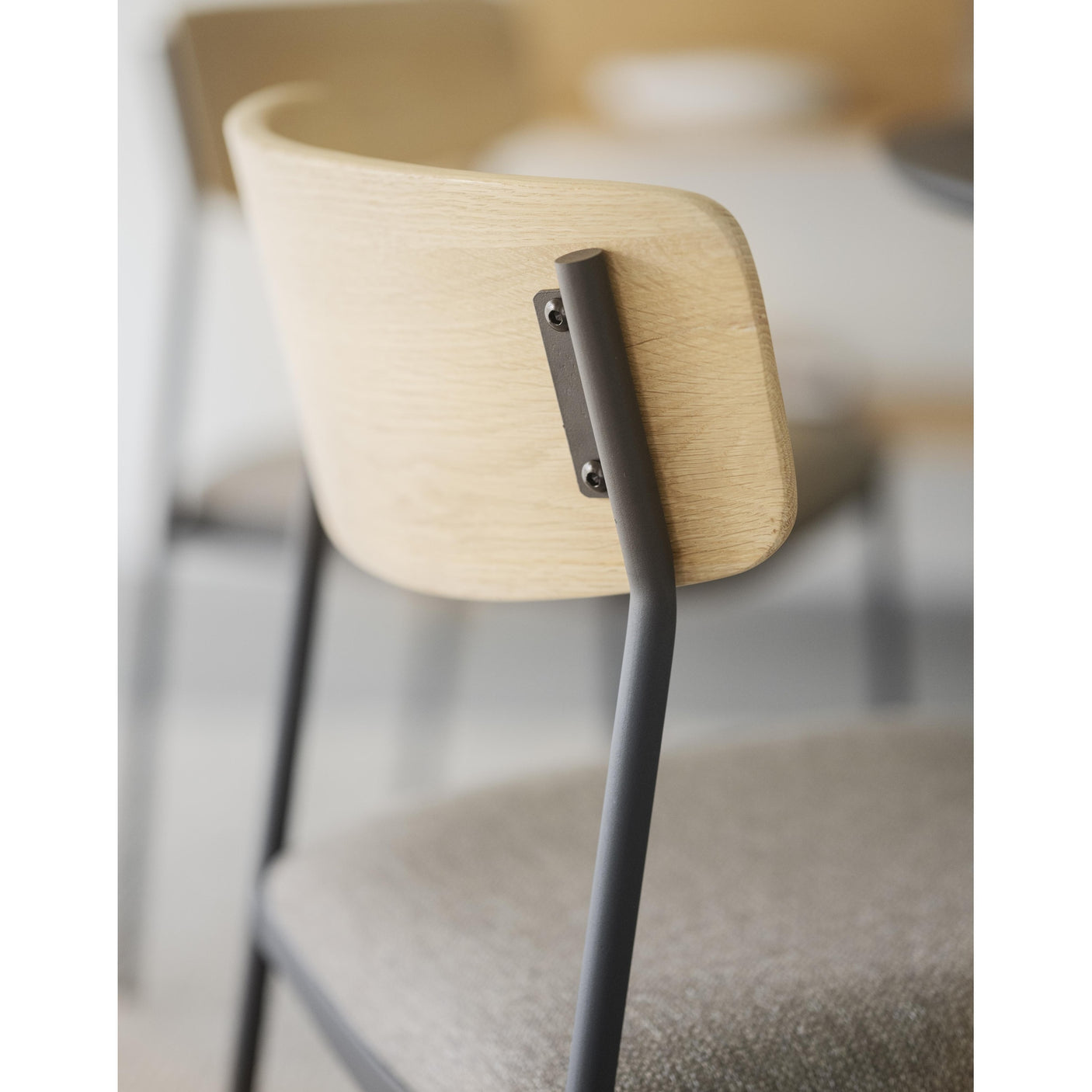 Maymont spisestol stablebar Rowico Spisestol