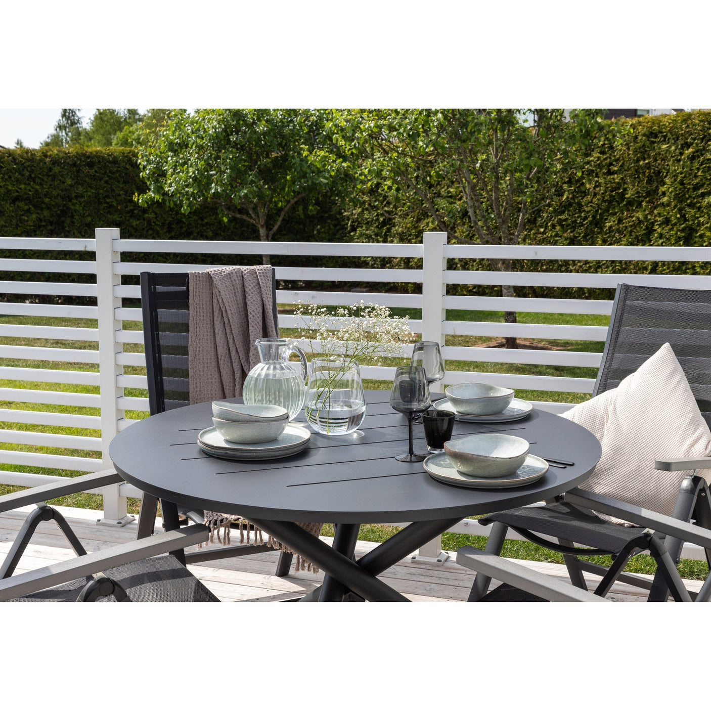 Alma rund spisebord Venture Design Spisebord