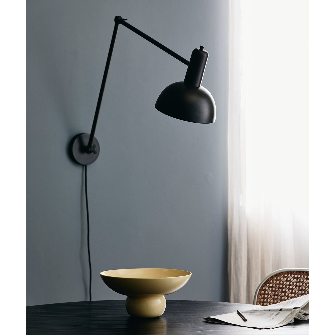 FREYA vegglampe - L65 cm - sort Nordal WALL LAMPS