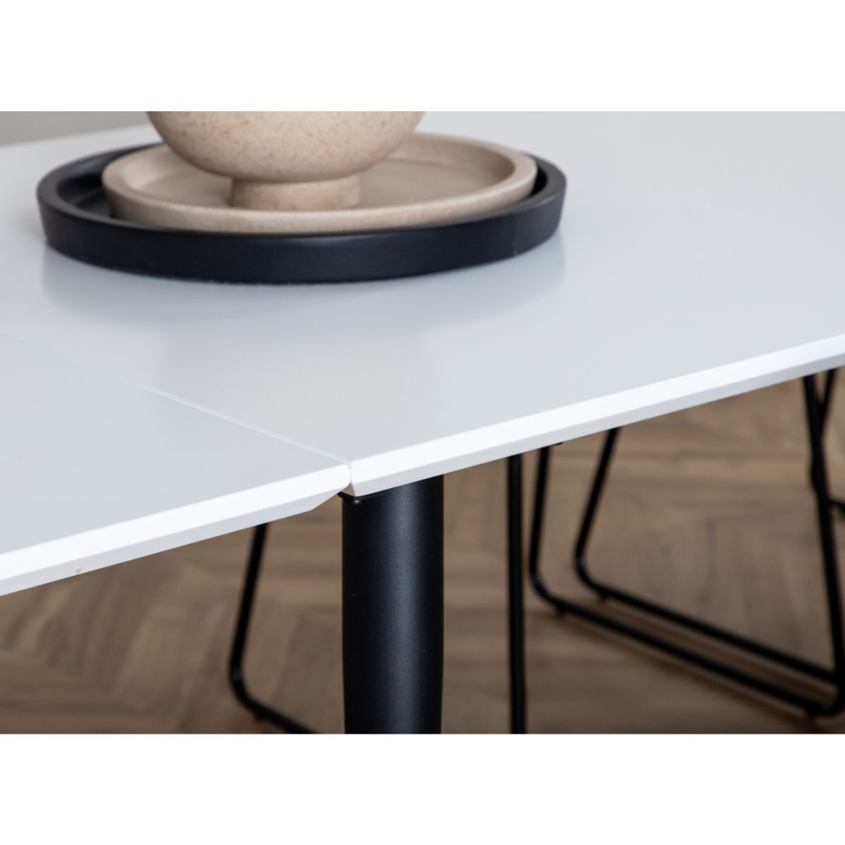 Jimmy Table Venture Design Spisebord