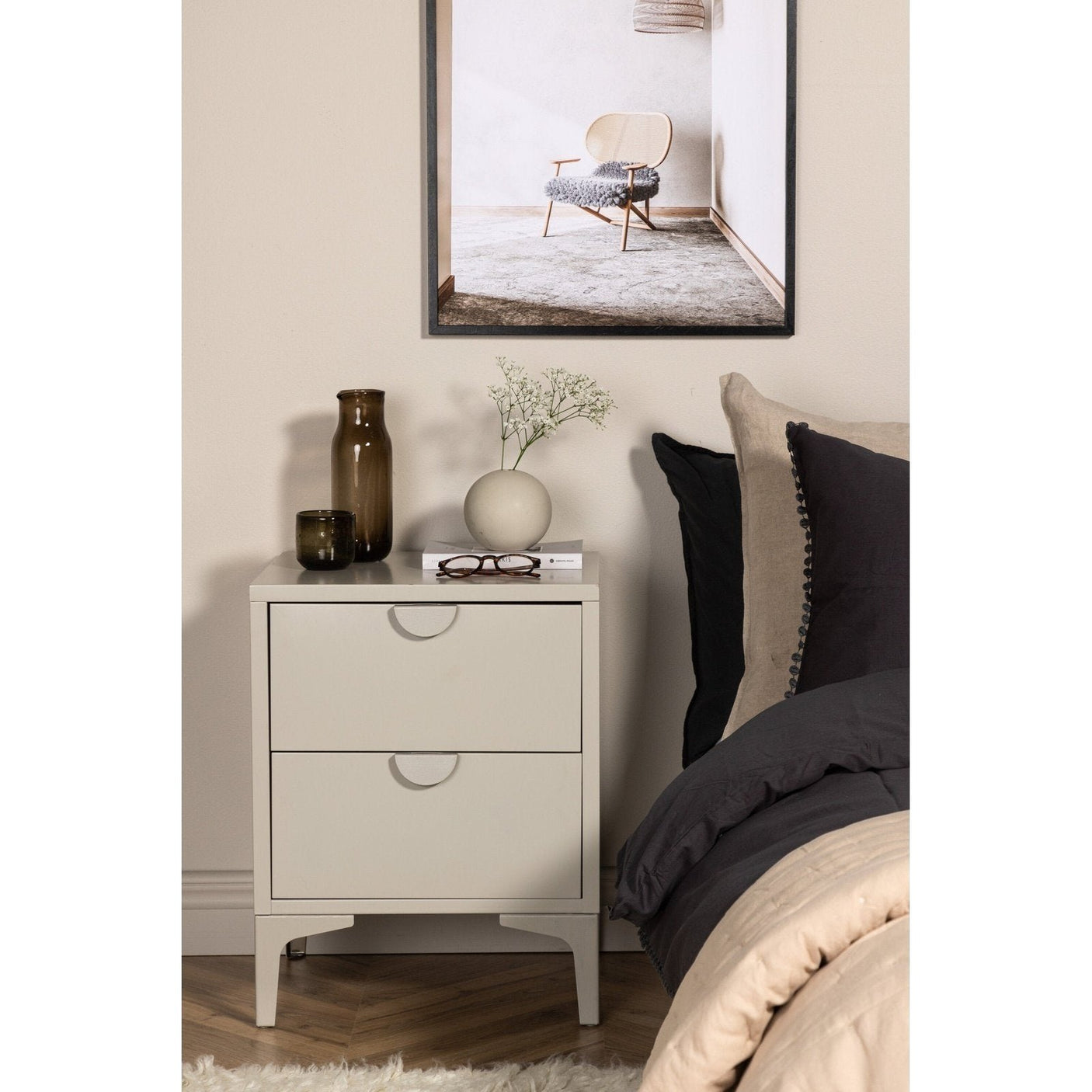 Piring 2-Skuff Venture Design nattbord