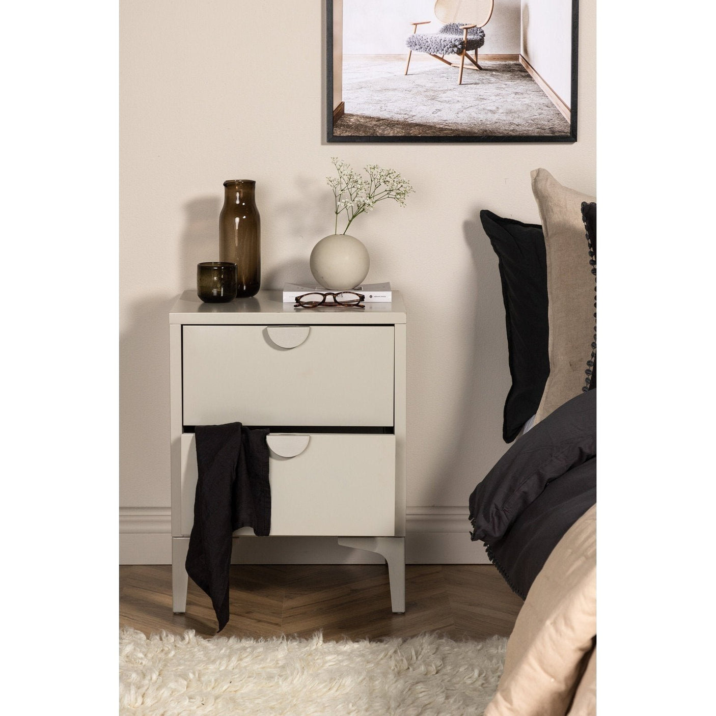 Piring 2-Skuff Venture Design nattbord