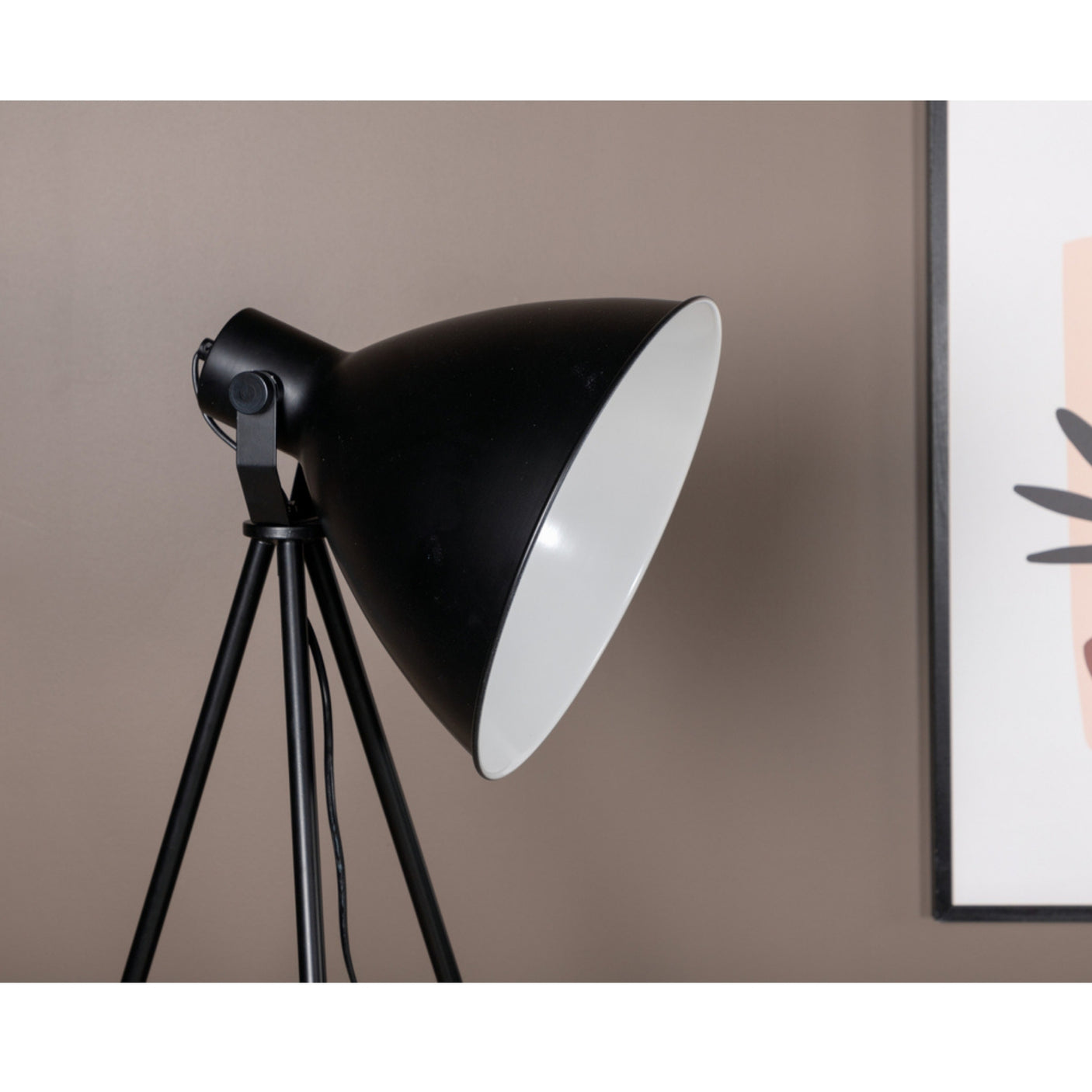 Tiv Lighting Venture Design Gulvlampe