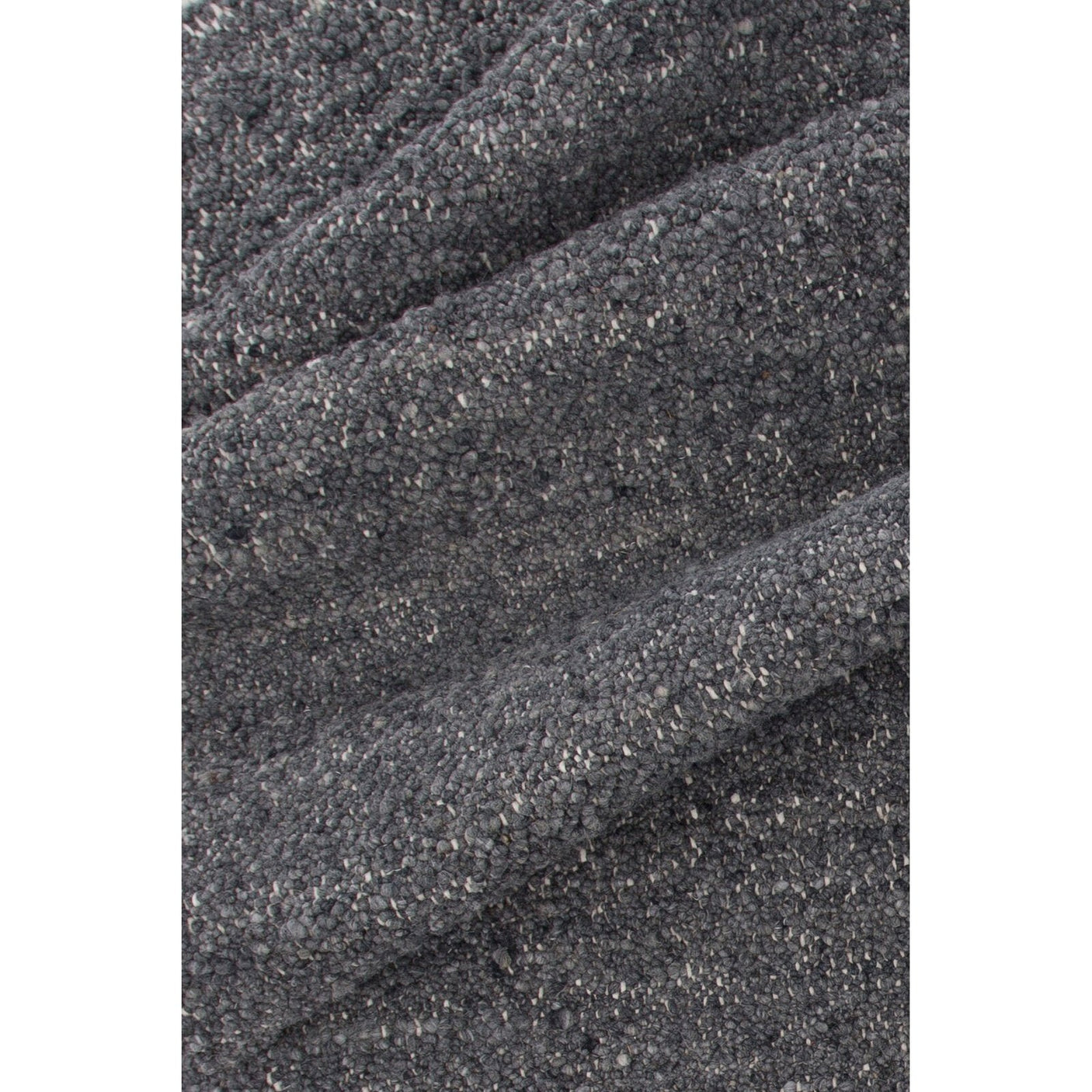 Betina ullteppe 300x400 Venture Design Teppe