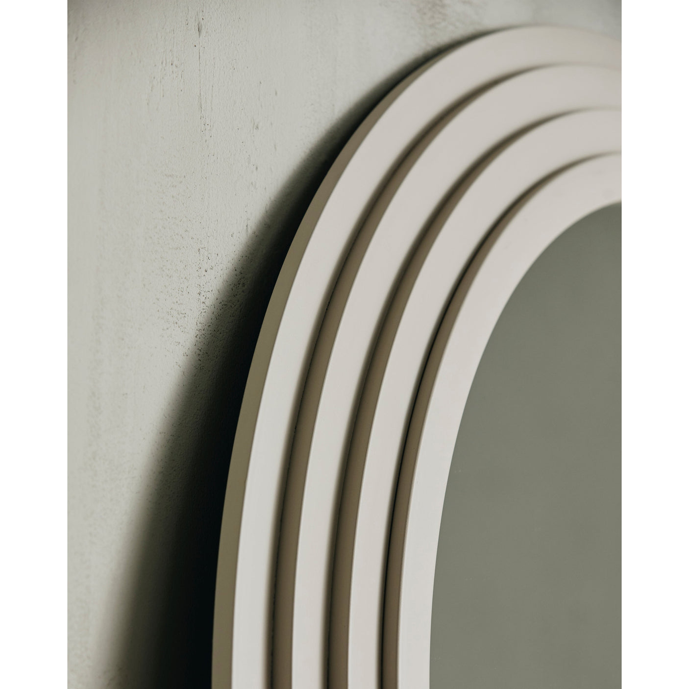 FALCO speil i jern - 92x77 cm - sand Nordal MIRRORS