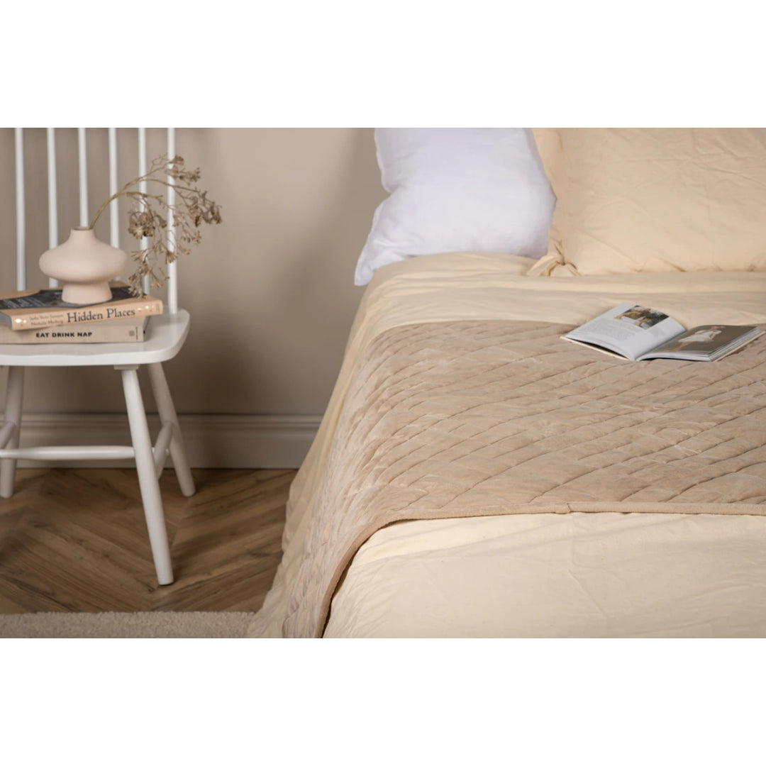 Jilly Bedspread