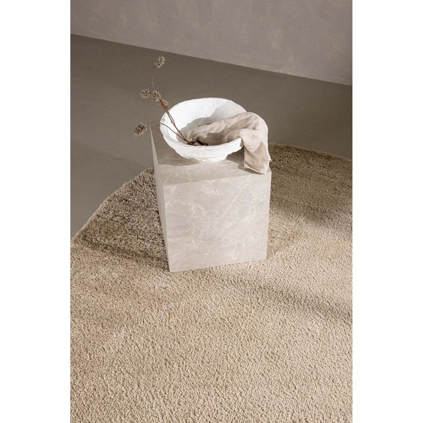 Walter teppe 230x160 ovalt Venture Design Teppe