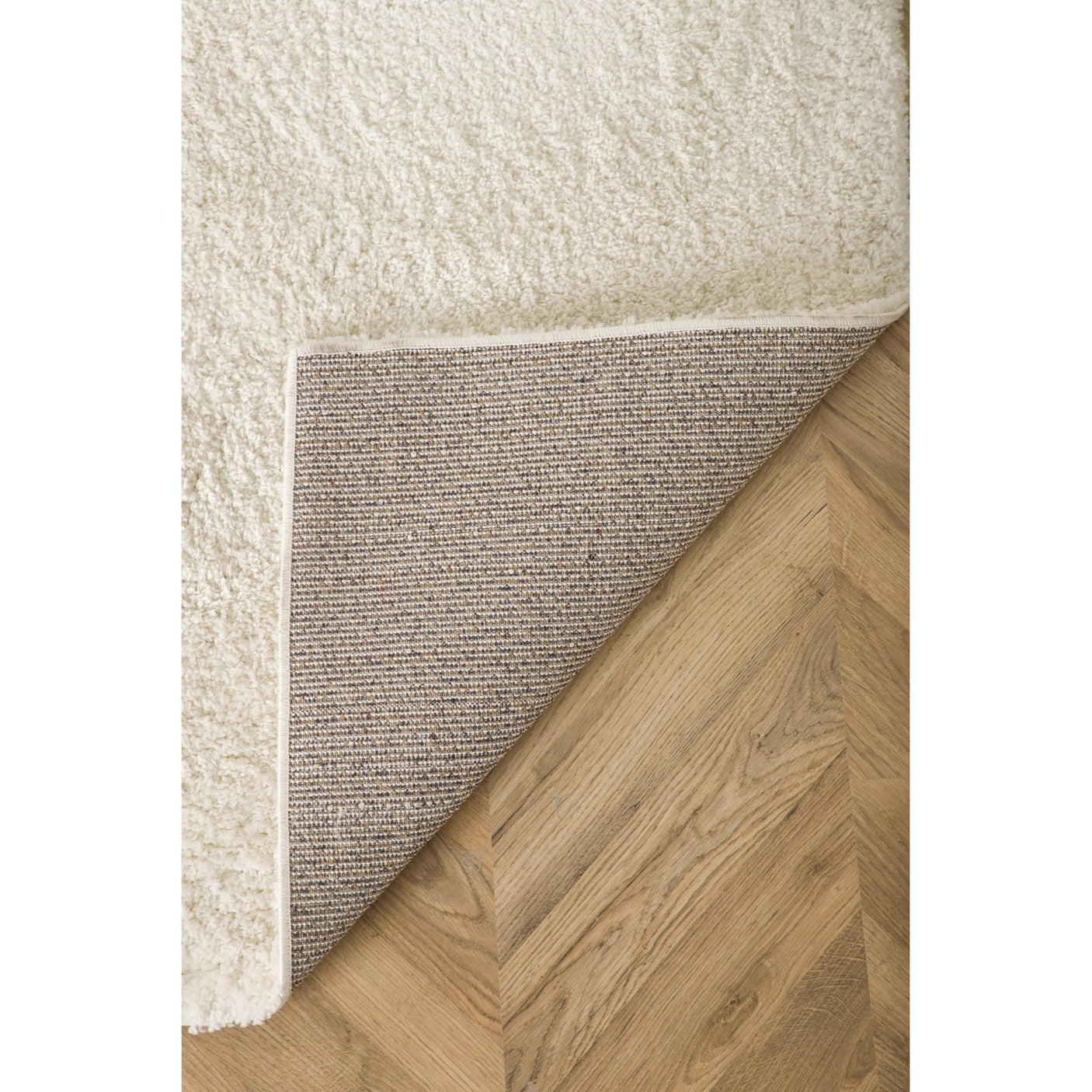 Walter teppe 340x240 Venture Design Teppe