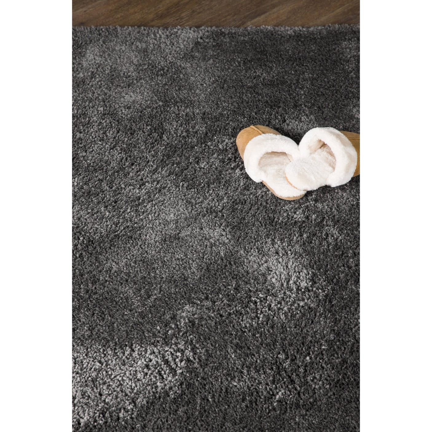 Walter teppe 340x240 Venture Design Teppe