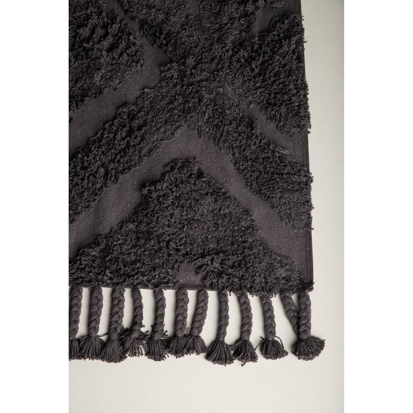 Hilma teppe 350x250 Venture Design Teppe