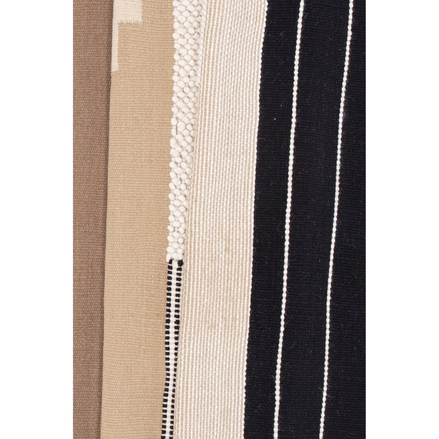 Aston ullteppe 230x160 Venture Design Teppe