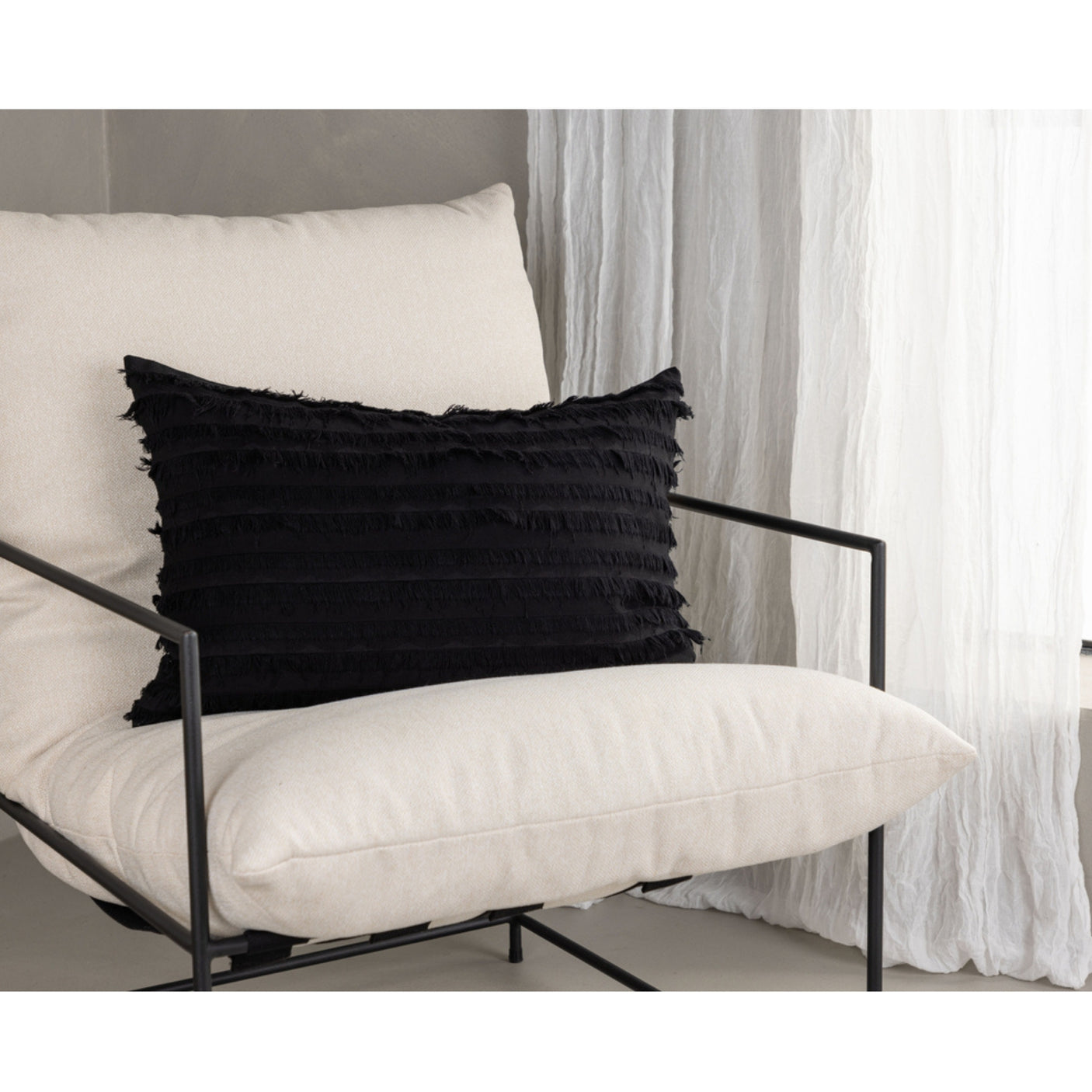 Edith Cushion Cover Venture Design Pute