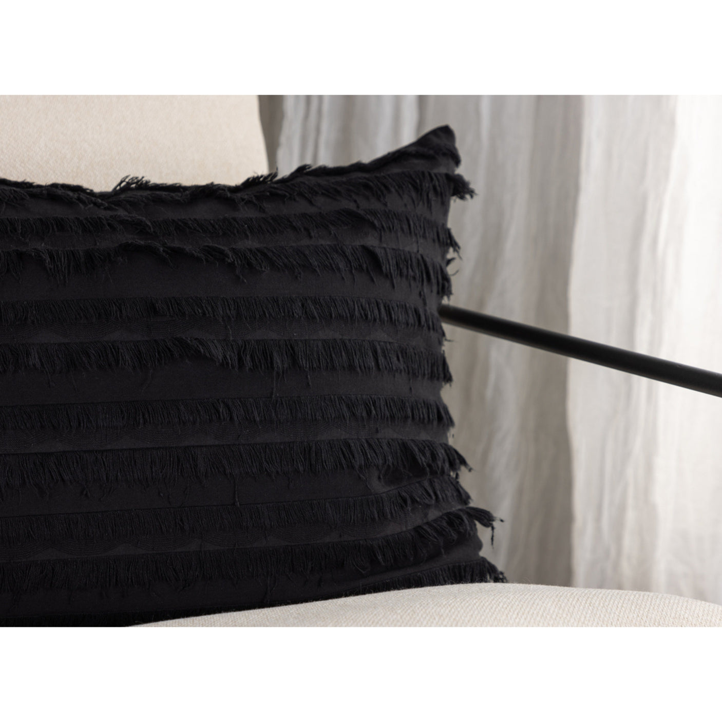 Edith Cushion Cover Venture Design Pute