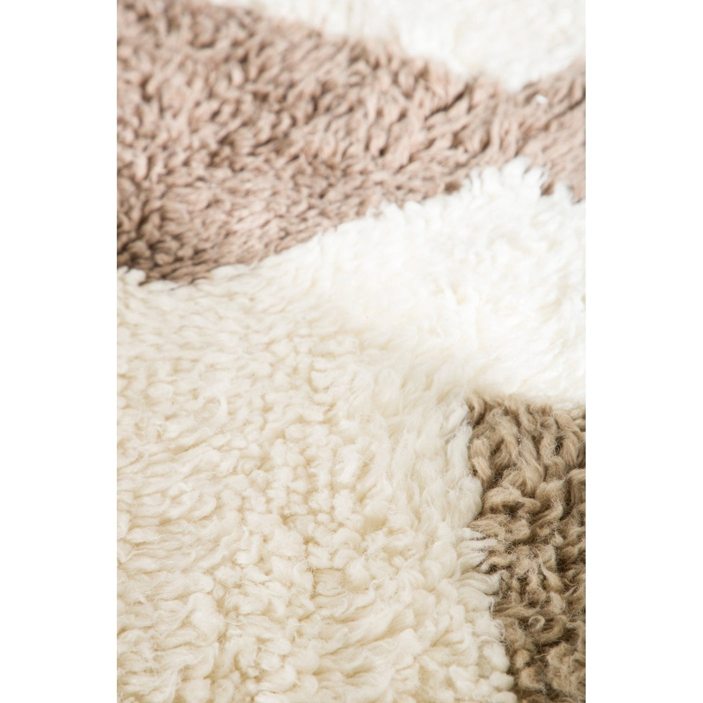 Nestor teppe 300x200 Venture Design Teppe