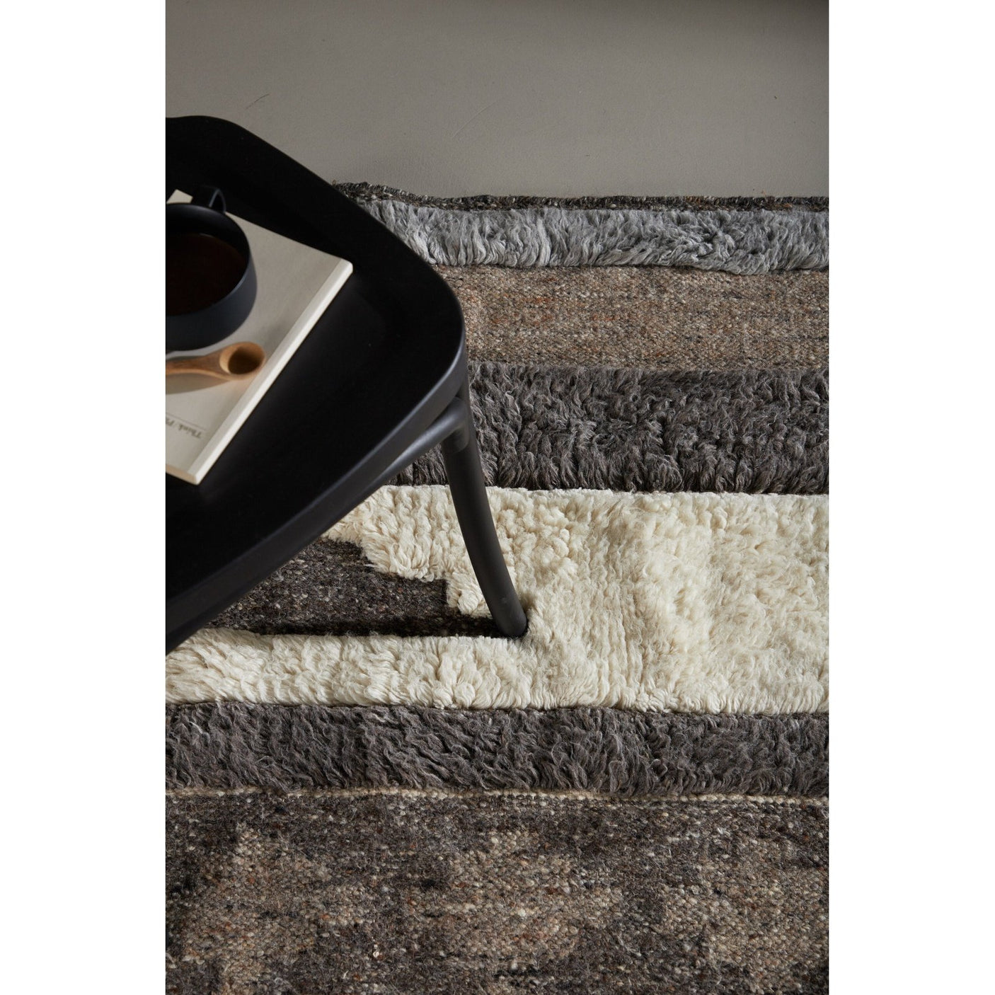 Vincent teppe 350x250 Venture Design Teppe