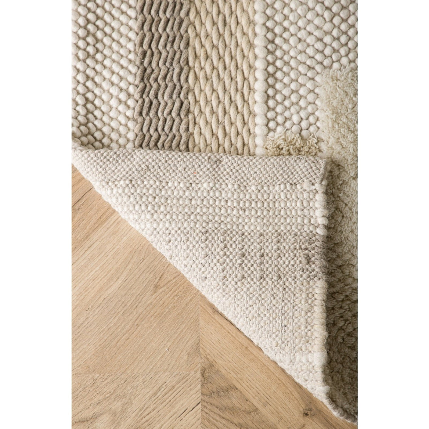 Sixten teppe 400x300 Venture Design Teppe