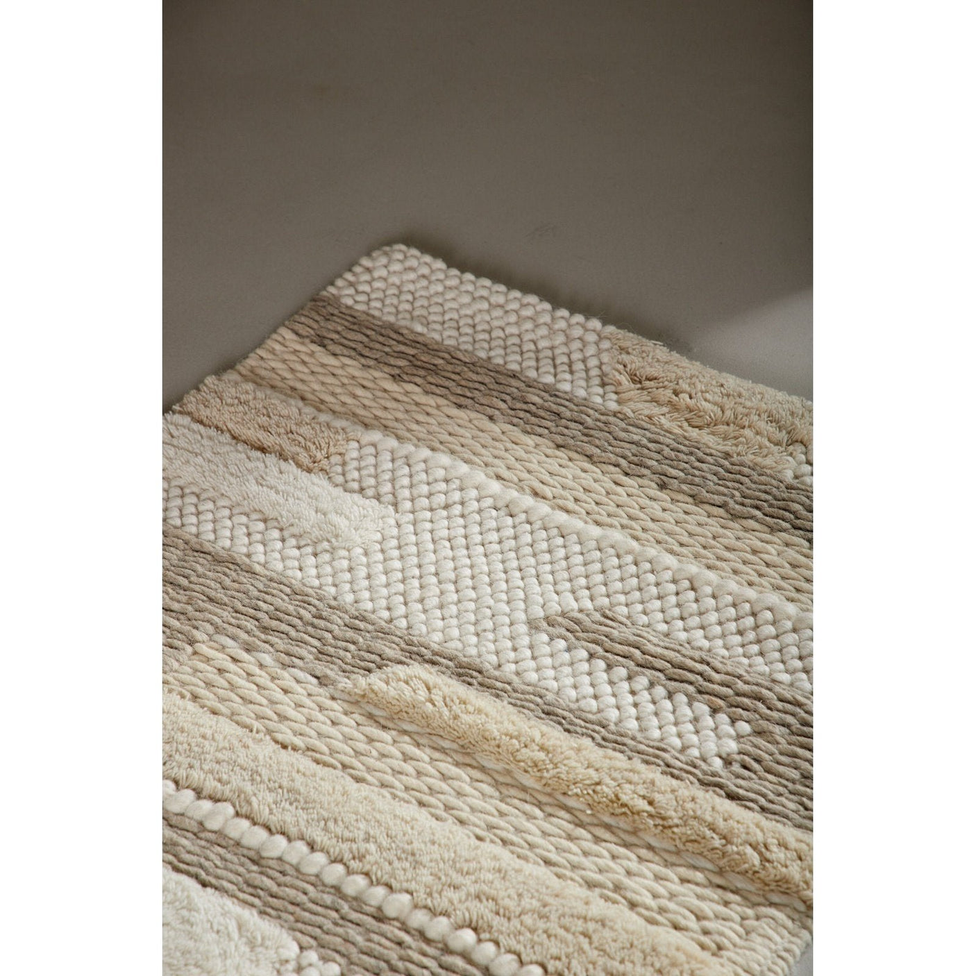 Sixten teppe 200x70 Venture Design Teppe