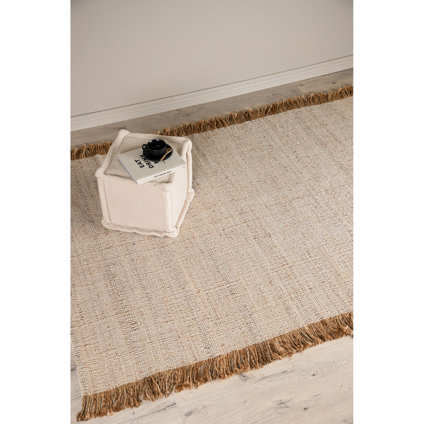 Emilio ullteppe 230x160 Venture Design Teppe