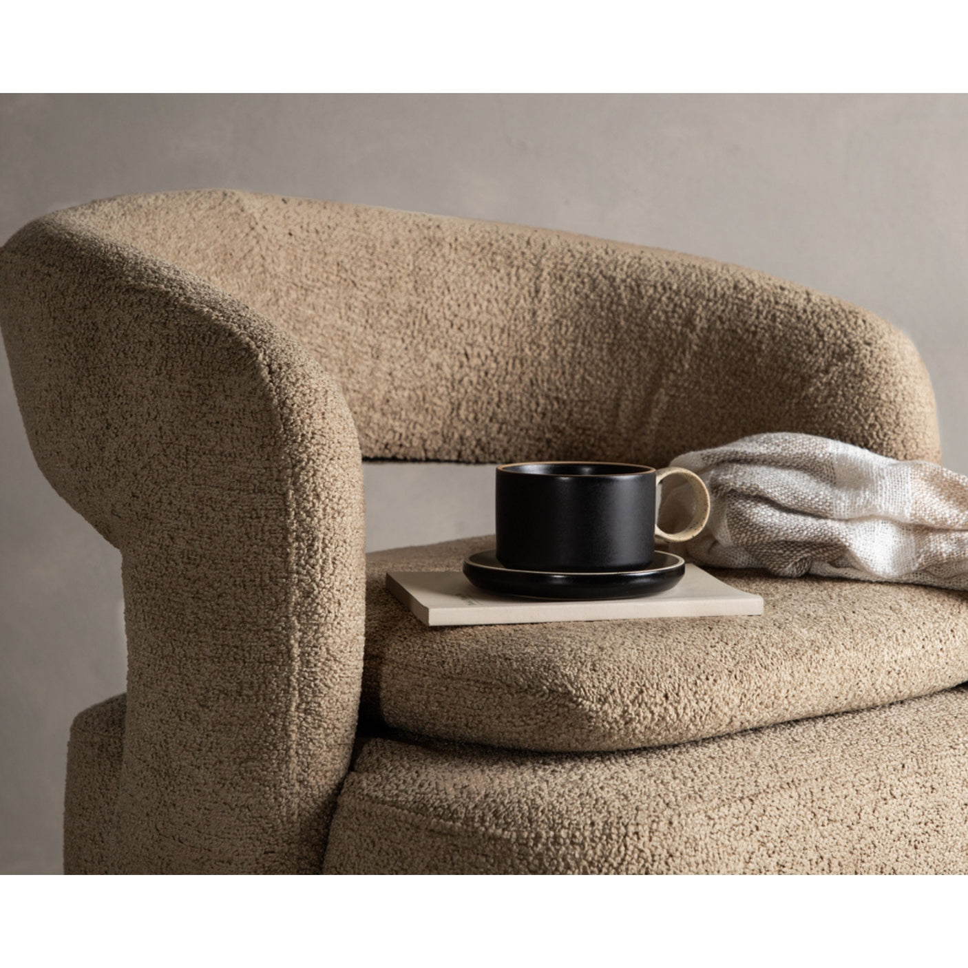 Laurel Armchair
