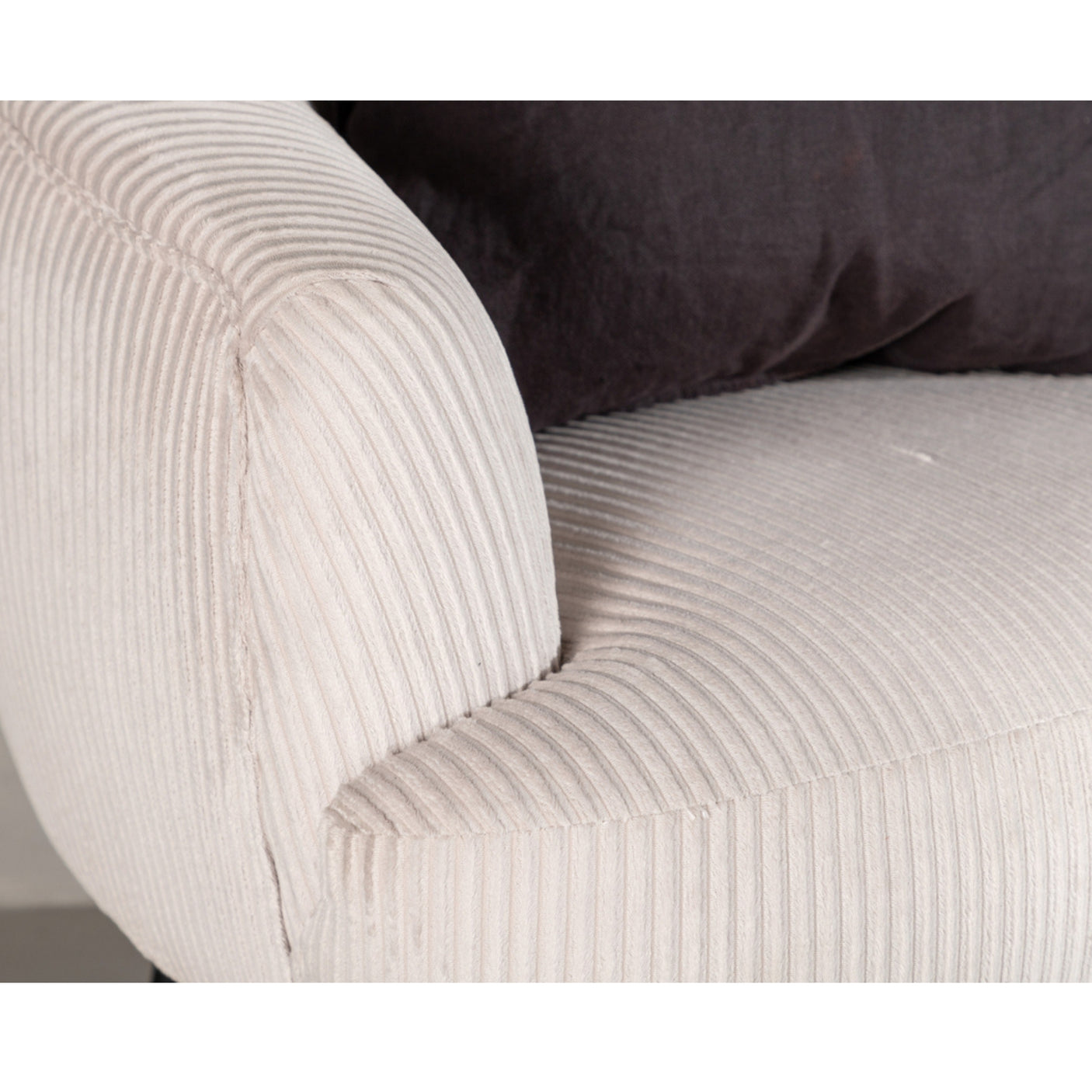 Derry Armchair