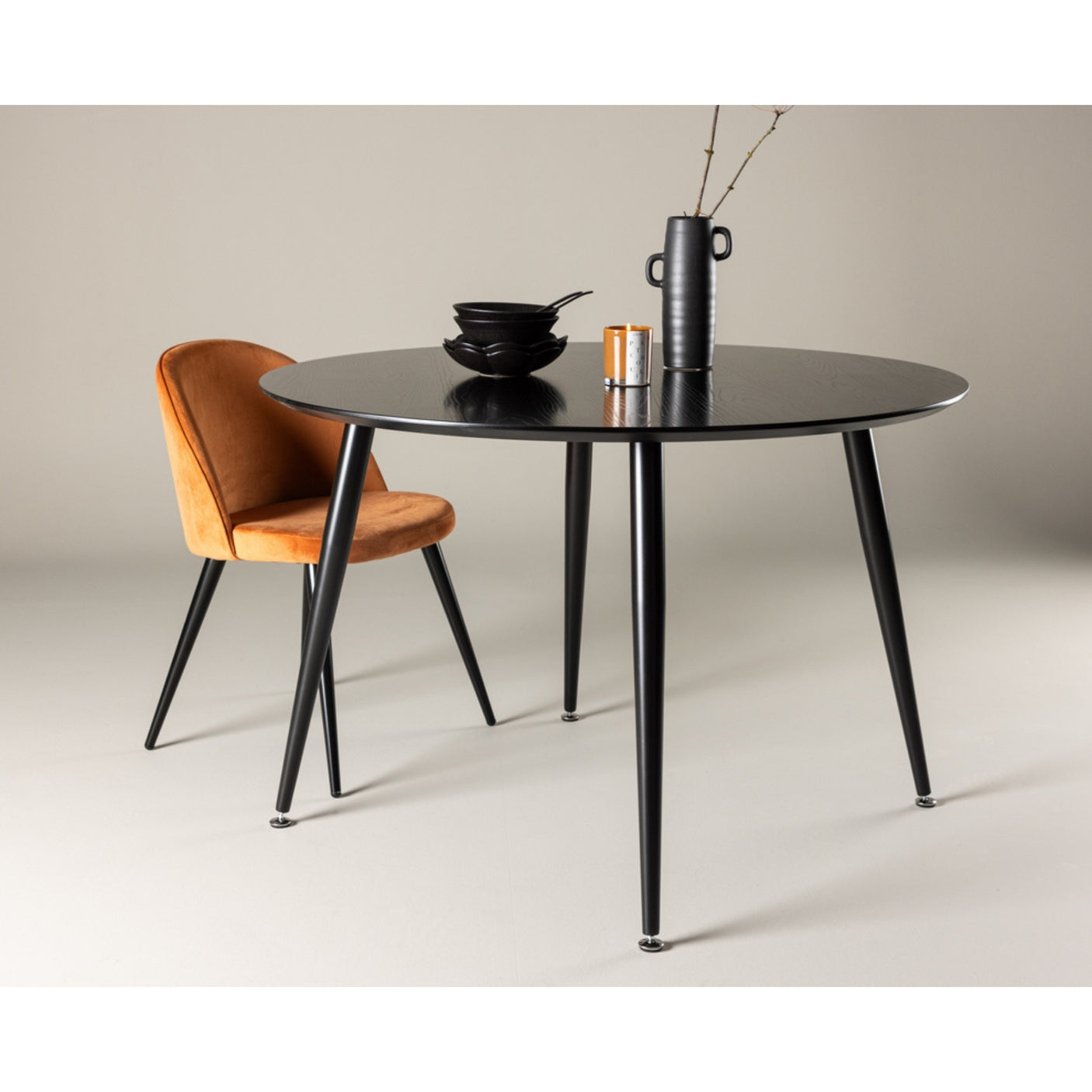Dipp Dining Table Venture Design Spisebord