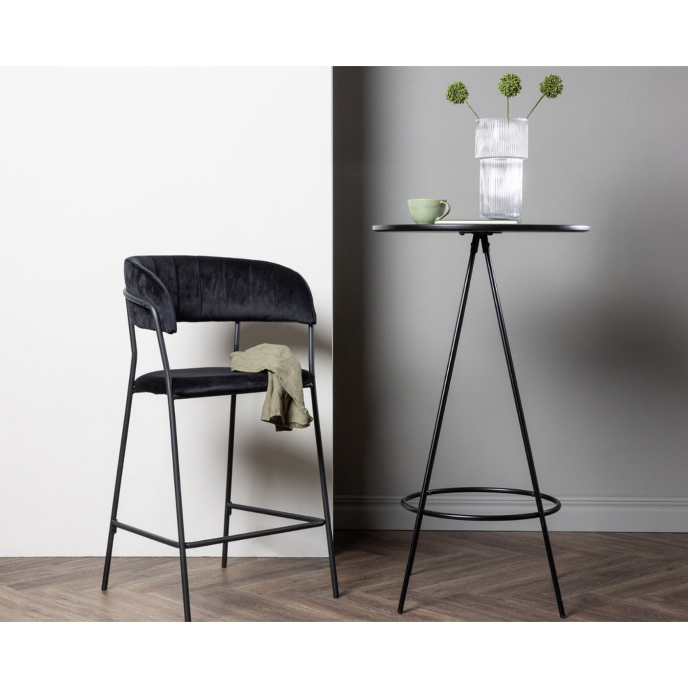 Bistro Bar Table Venture Design Spisebord
