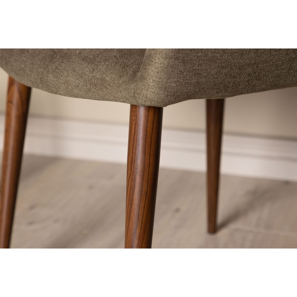 Tomorrow Dining Chair Venture Design Spisestol