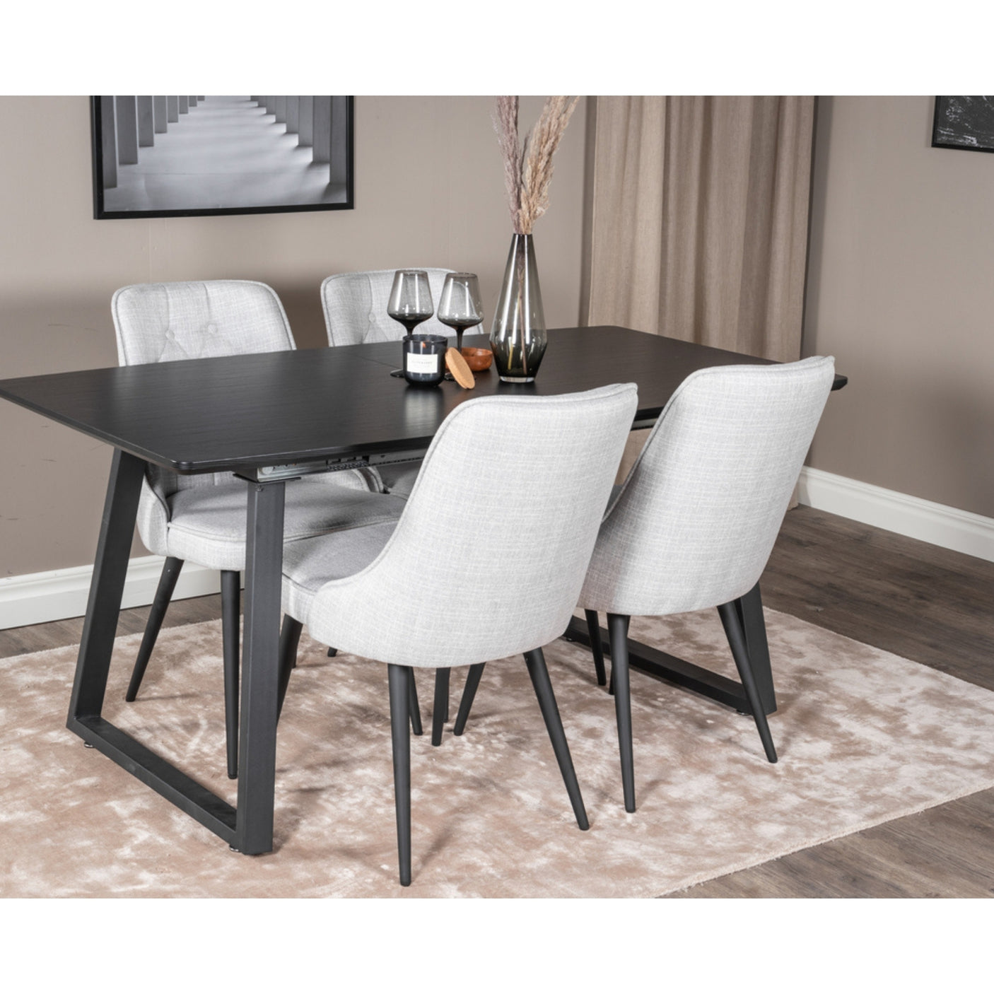 Inca Table Venture Design Spisebord