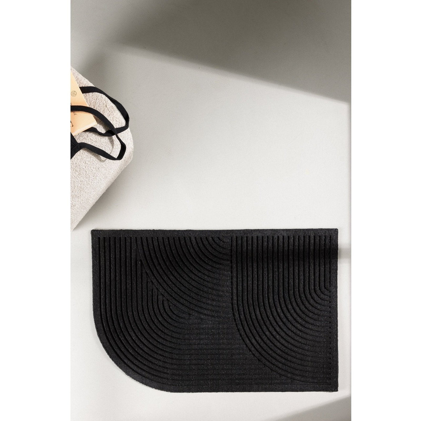 Valentino teppe 60x90 Venture Design Teppe