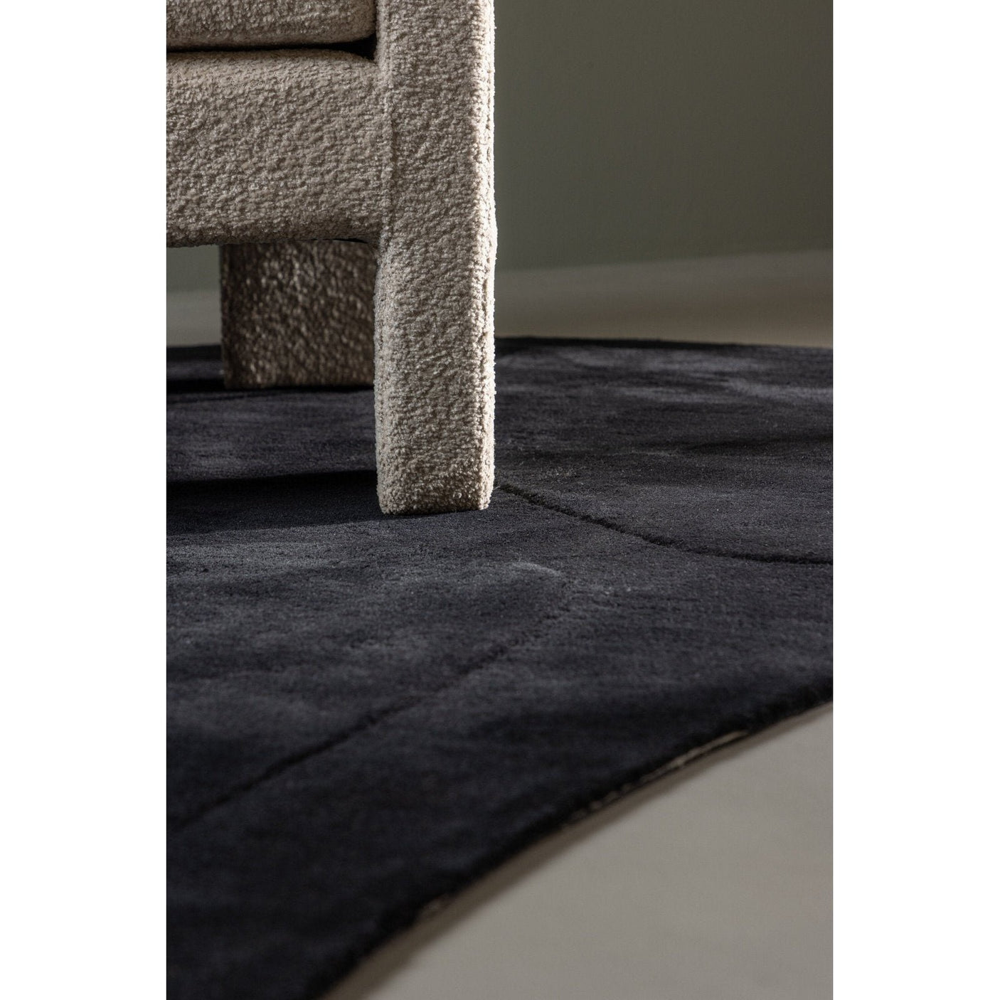 Enard teppe 290x175 Venture Design Teppe