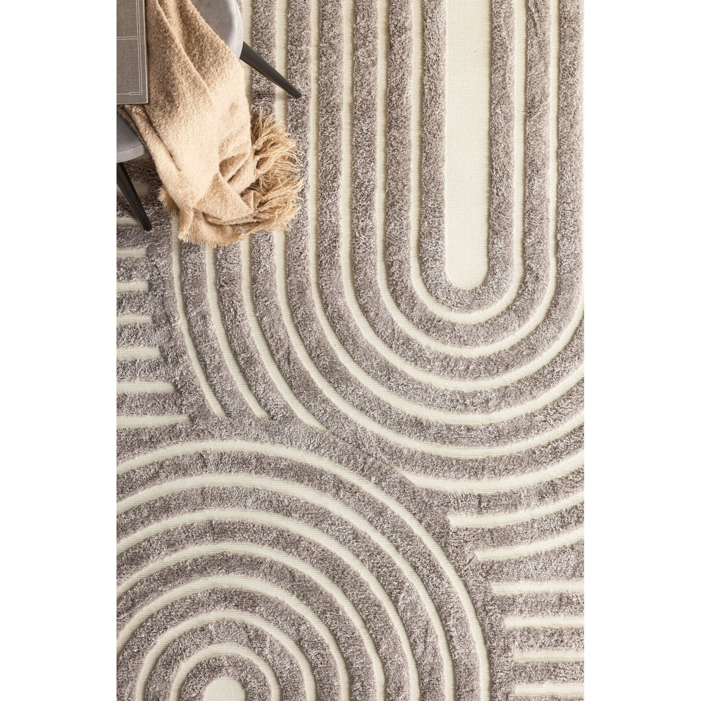 Nikita teppe 290x200 Venture Design Teppe