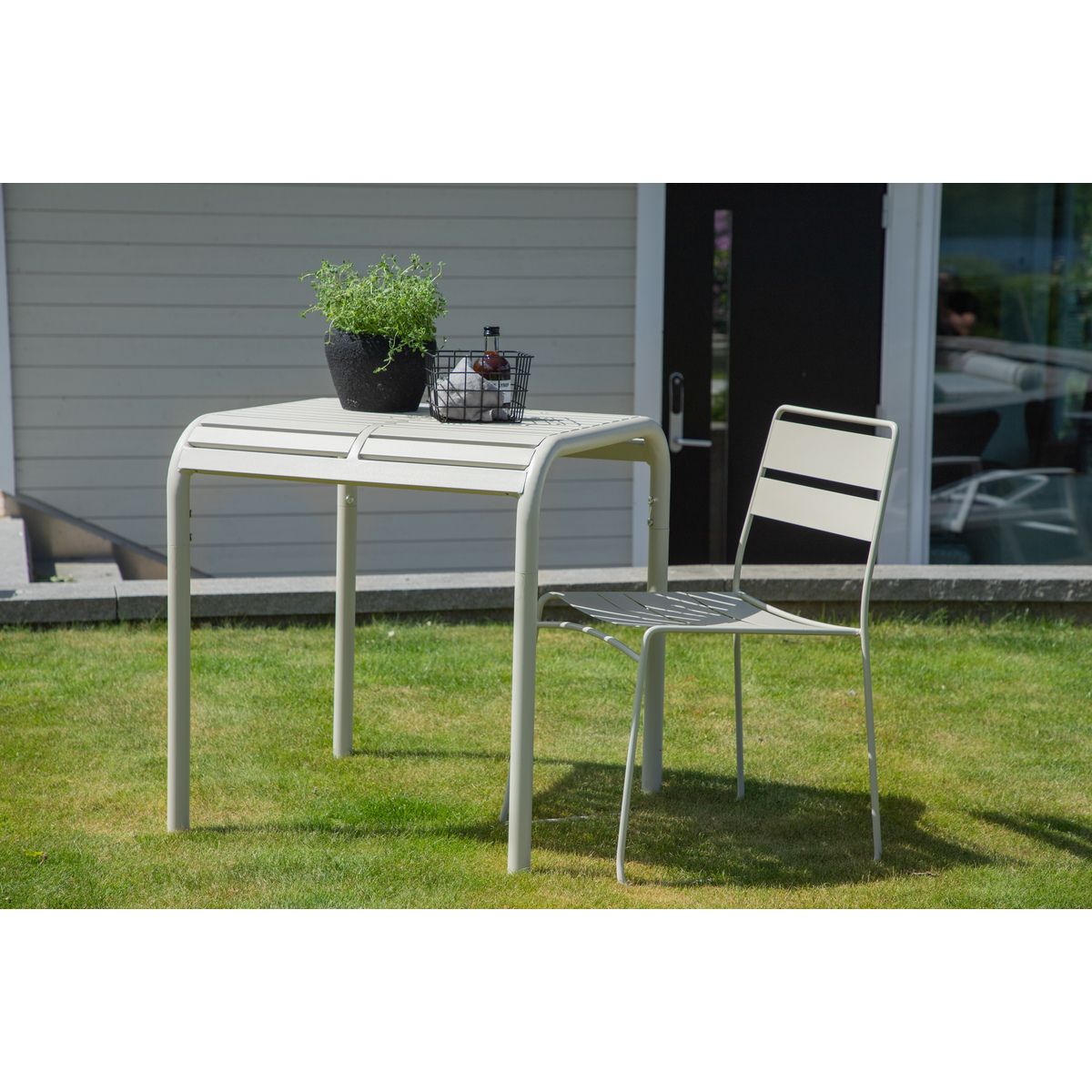 Borneo Table Venture Design Sofabord