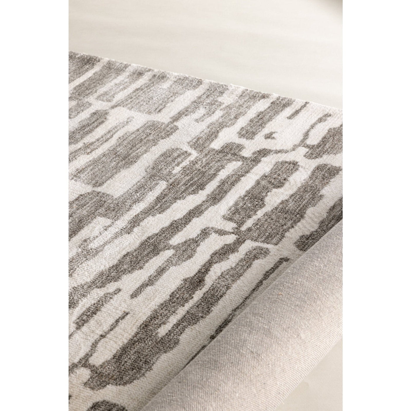 Milos teppe 290x200 Venture Design Teppe