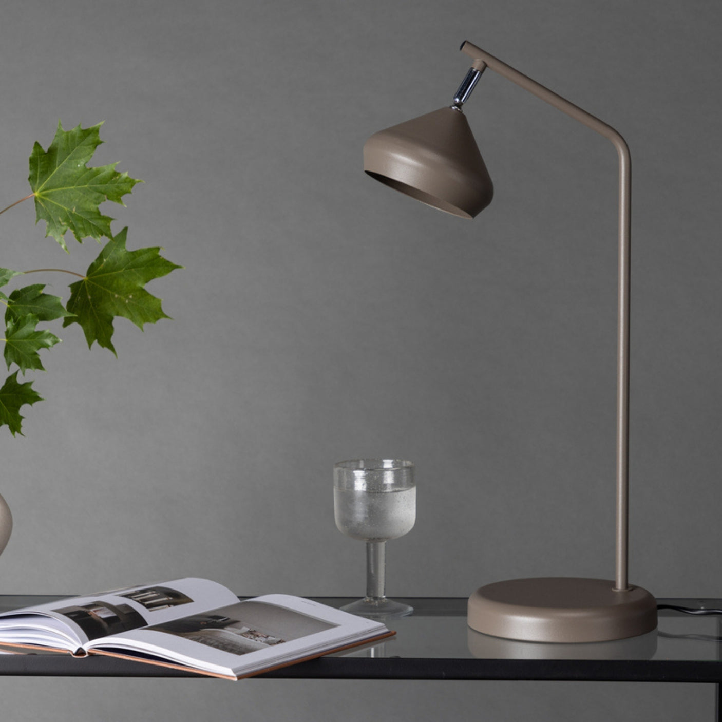 Isaberg Table Lamp Venture Design Julebelysning