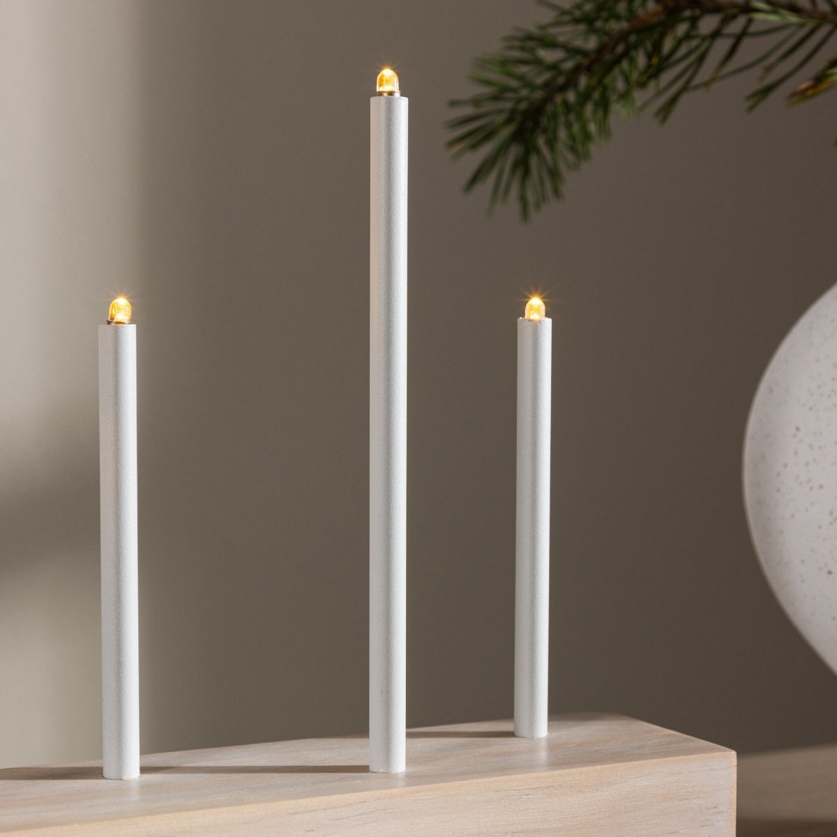 Kungsberget Table Lamp Venture Design Julebelysning