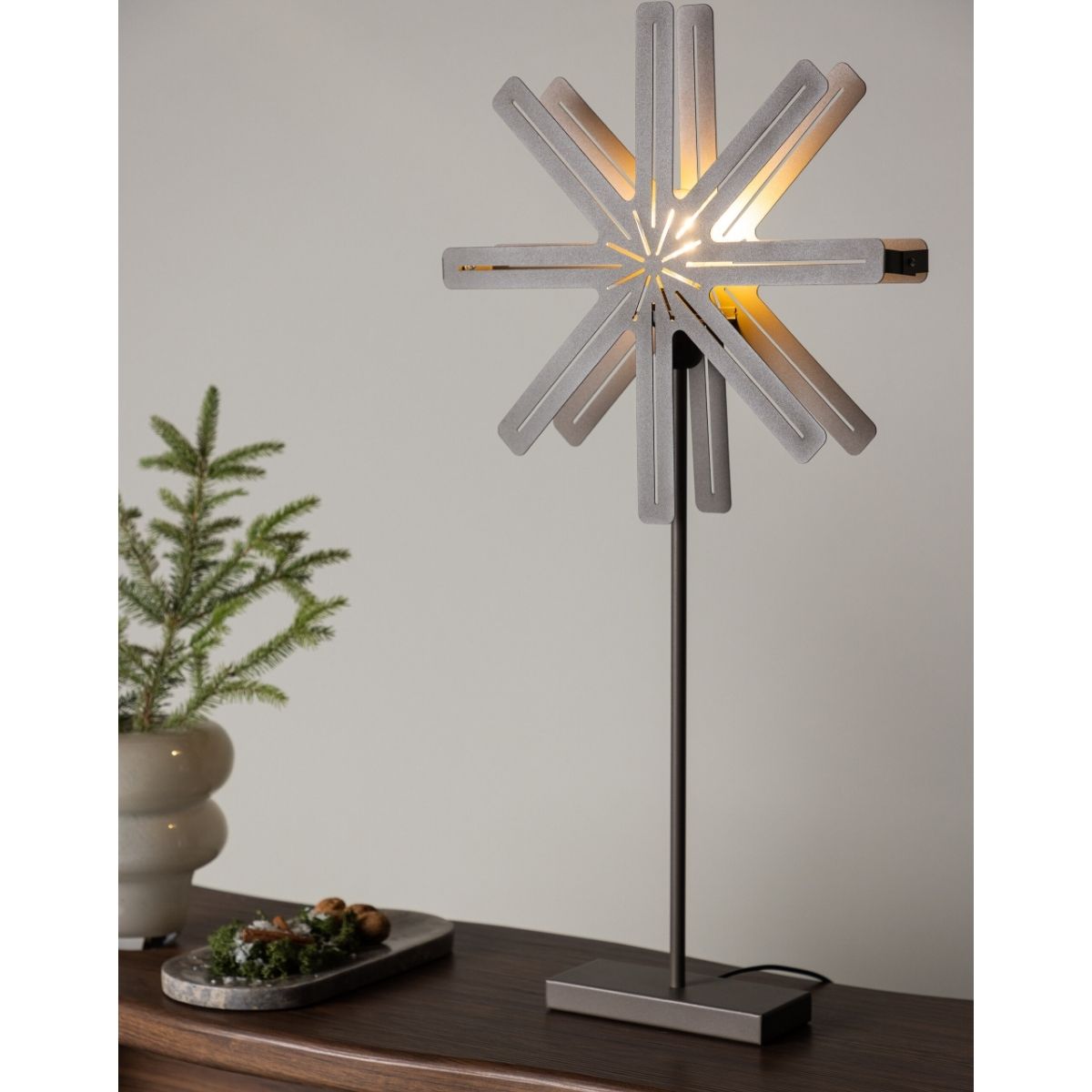 Säfsen Floor Lamp Venture Design Julebelysning