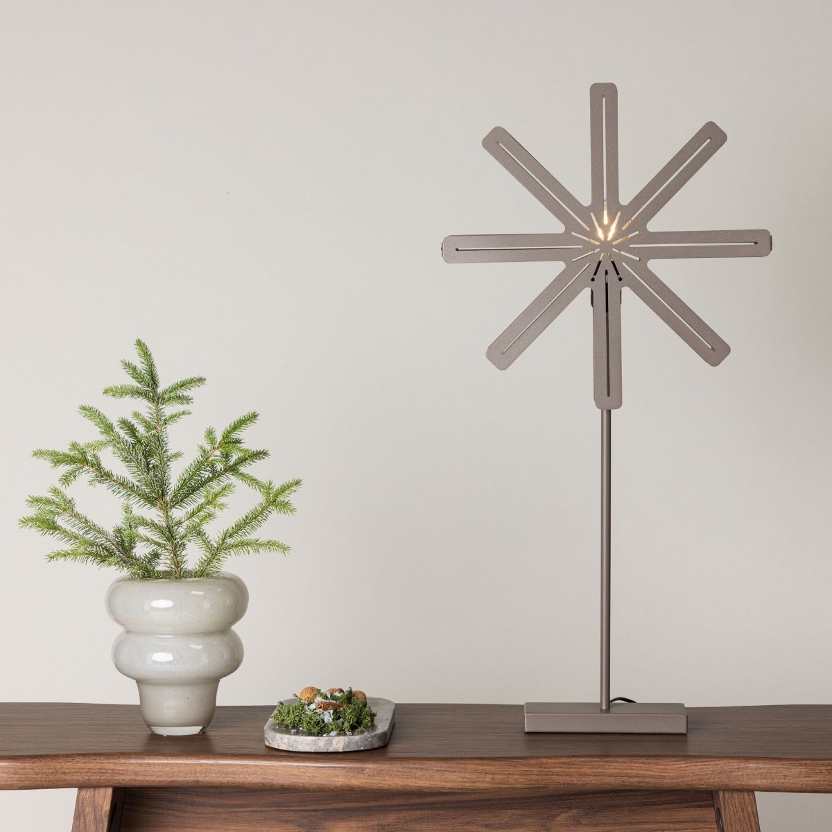 Säfsen Floor Lamp Venture Design Julebelysning